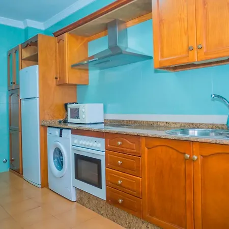Apartment Con Balcones,garaje, Aire Solo Familias Y Parejas Conil De La Frontera