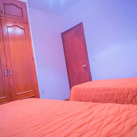 Apartment Con Balcones,garaje, Aire Solo Familias Y Parejas Conil De La Frontera