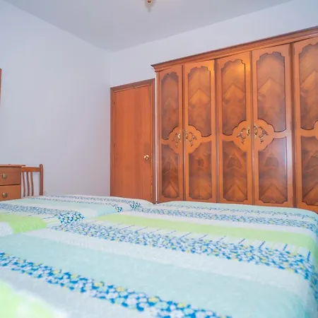 Apartment Con Balcones,garaje, Aire Solo Familias Y Parejas Conil De La Frontera